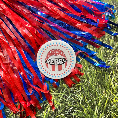 Rebel Lips Button